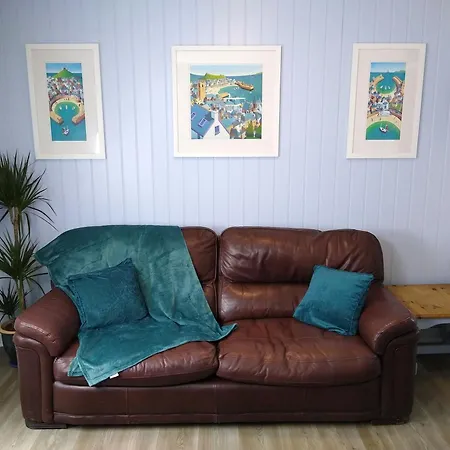 Three Bed Holiday home Hayle